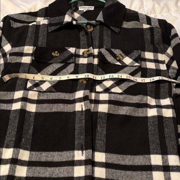 Sabrina Lauren Plaid Shacket - Picture 12 of 12